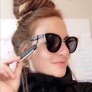 Quay Australia My Girl Sunglasses. Black/ Smoke